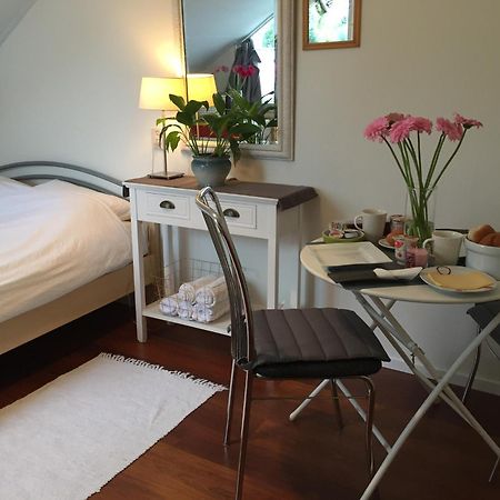 Room In Oss Extérieur photo