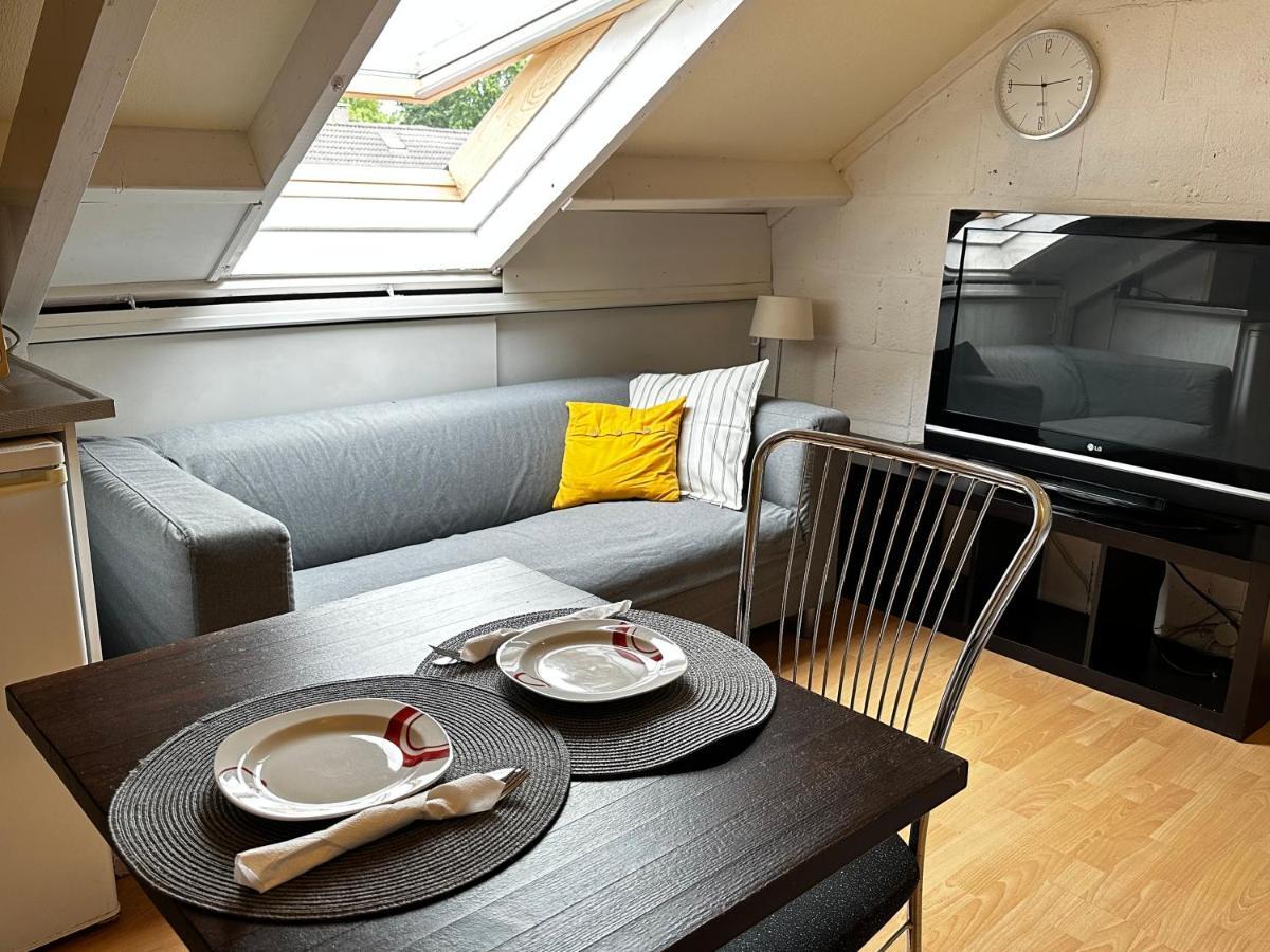 Room In Oss Extérieur photo